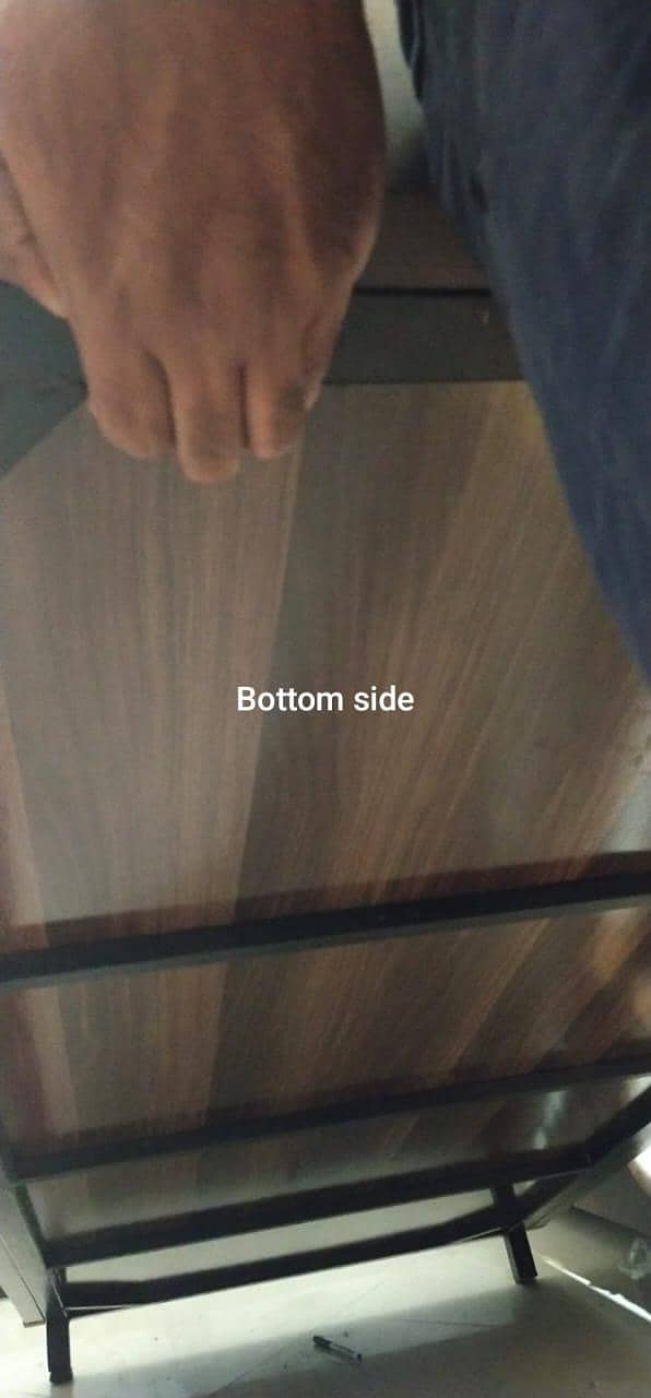 Single storage bed 10