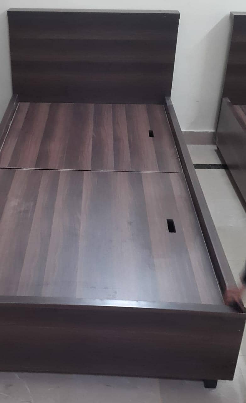 Single storage bed 11