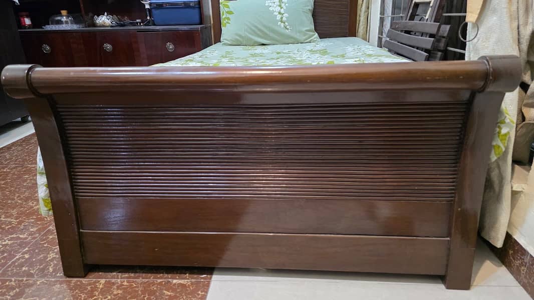 Solid Sheesham Single Pull Out Bed with Mattresses 8