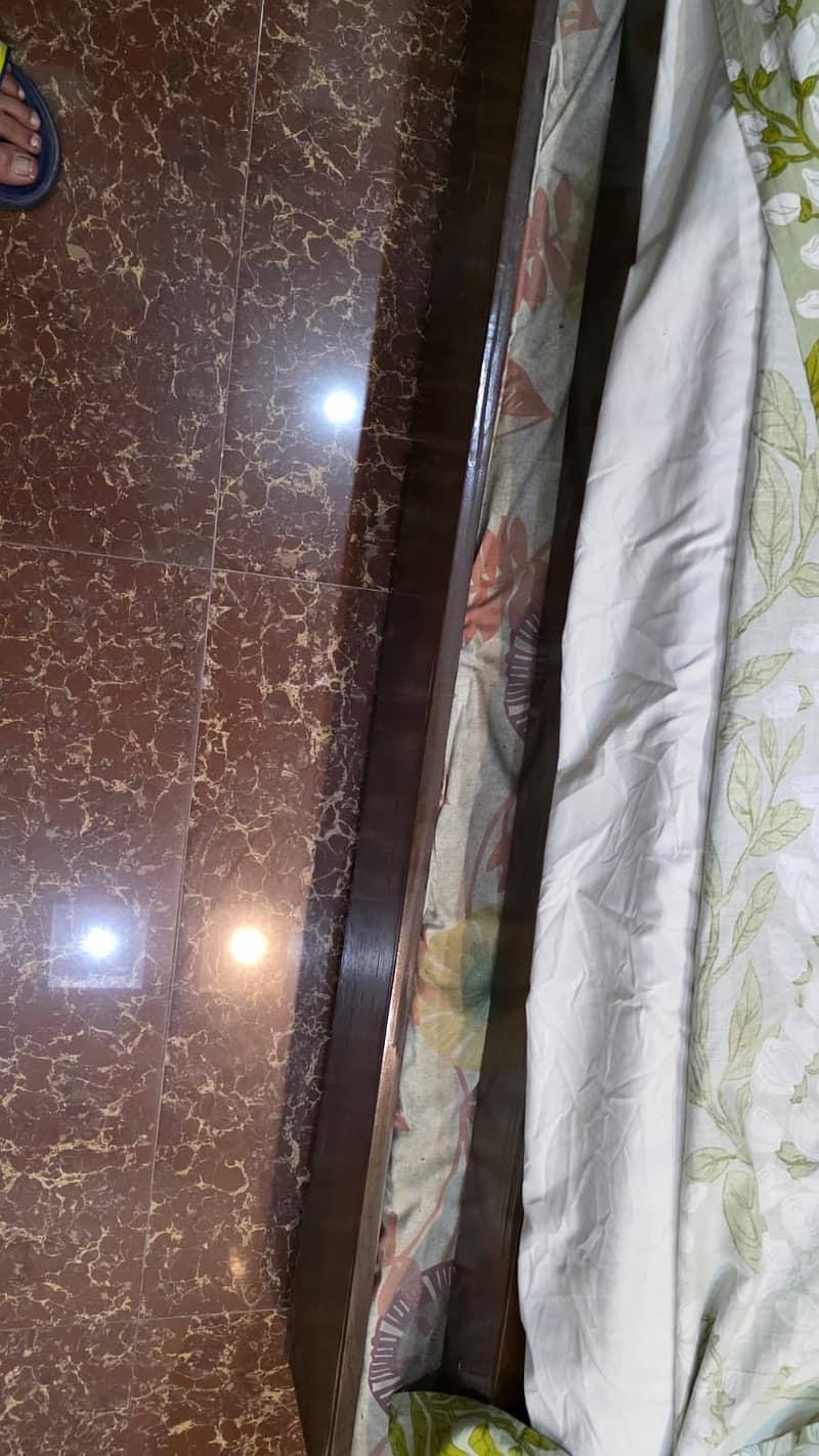 Solid Sheesham Single Pull Out Bed with Mattresses 10