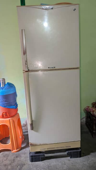 Refrigerator for sale