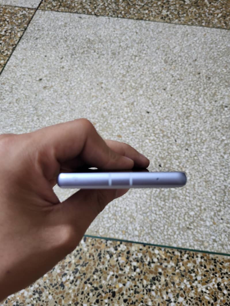 google pixel 7a 3