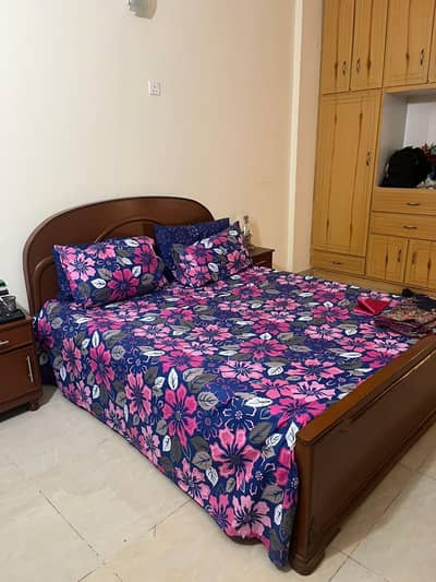 WOODEN BEDSET & BOOKSHELF (WITHOUT MATTRESS)