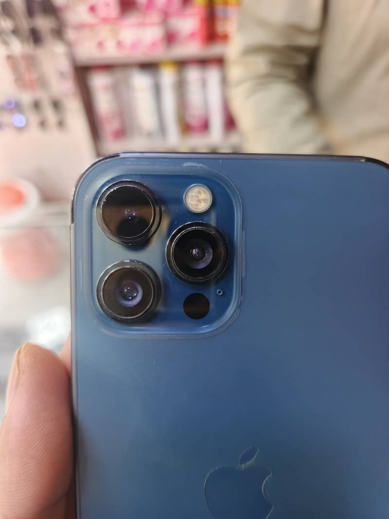 Iphone 12 pro Max 5