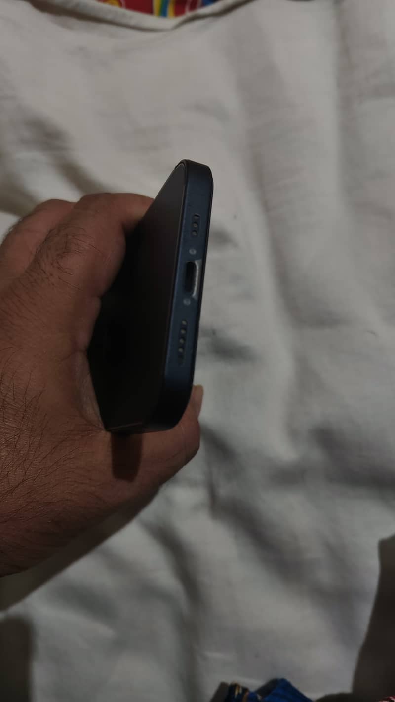Iphone 12 3