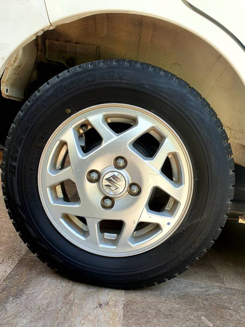 Wagon r 13