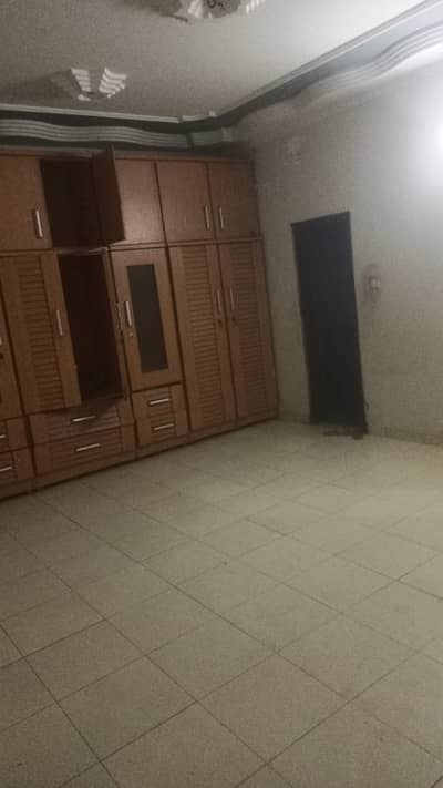 216 Sq. Yards 2nd Floor Portion Nazimabad# 3 For Sale