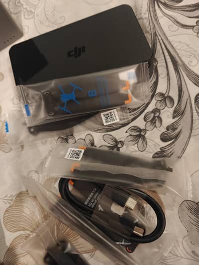 DJI Mini 5 Pro Fly More Combo Plus RC 2