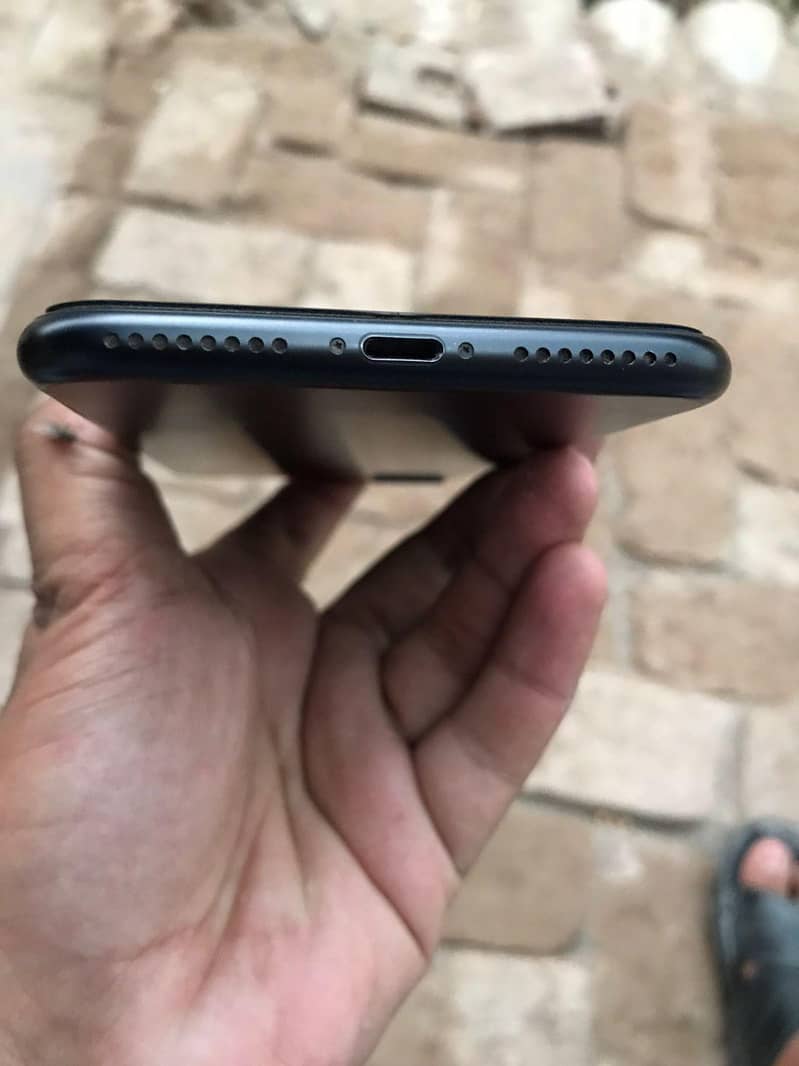 iphone 7plus non PTA 2