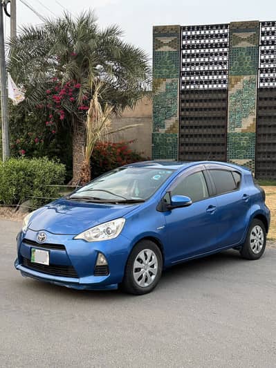 Toyota Aqua Hybrid G