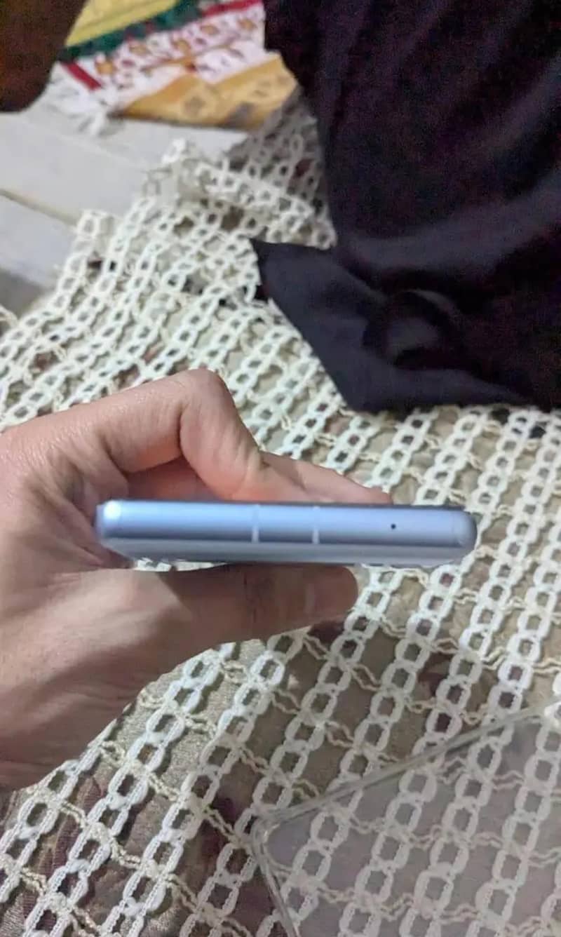 google pixel 7a 4
