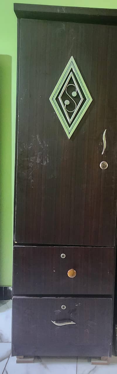 Single door wooden  Almitah