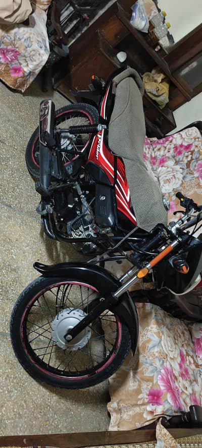 Honda100cc New modol kharedny KY liyee