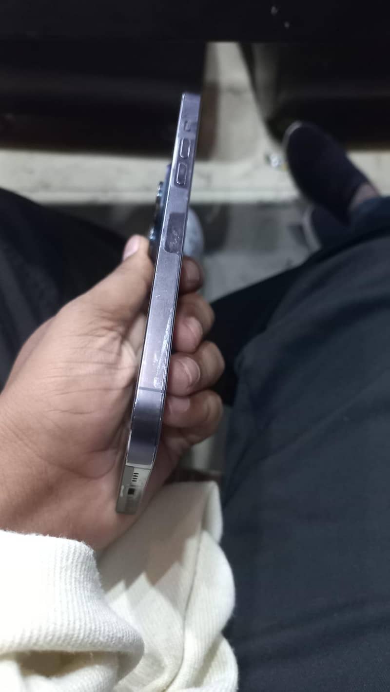 iphone 14 pro max 1