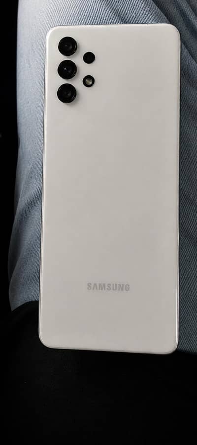 samung a32 hai without box