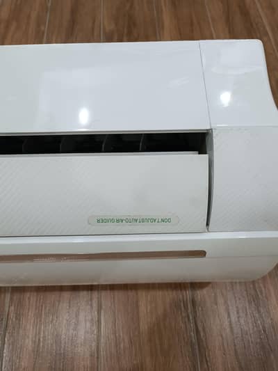 GREE AC INVERTER 1 TON