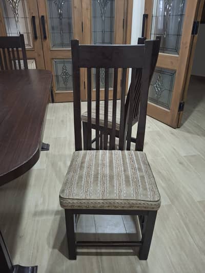 Wood Dining Table & Chairs