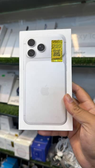I Phone 17 pro max 256 GB PTA APPROVED