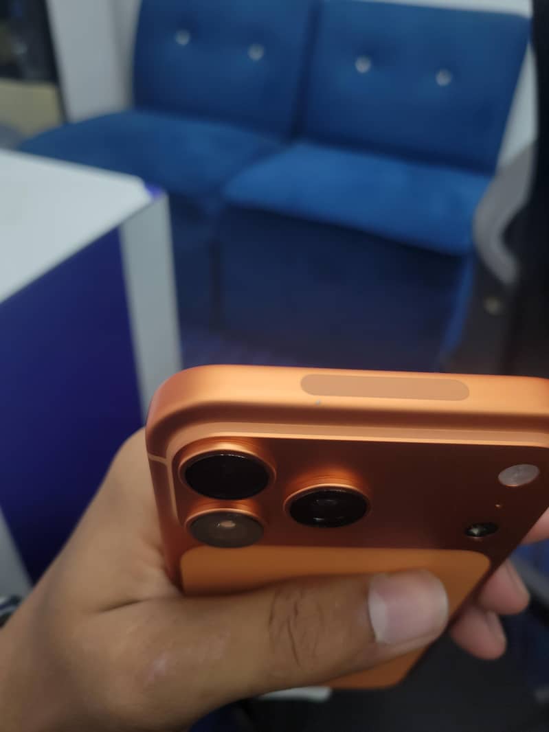 IPHONE 17 PRO MAX 6