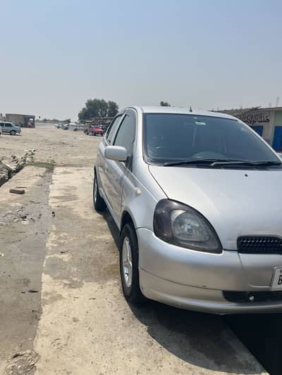 Toyota Vitz 1999