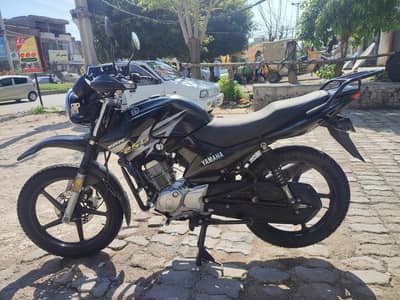 Yamaha YBRG 125