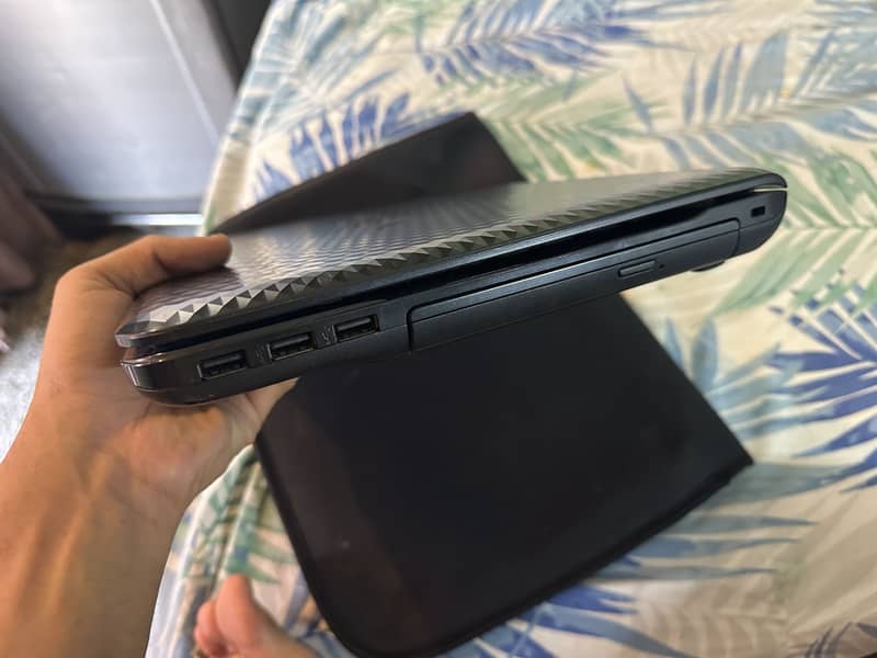 SONY CORE i3 4