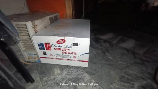 UPS 3000 Watts
