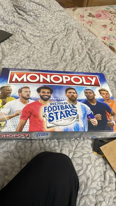 Monopoly world football stars