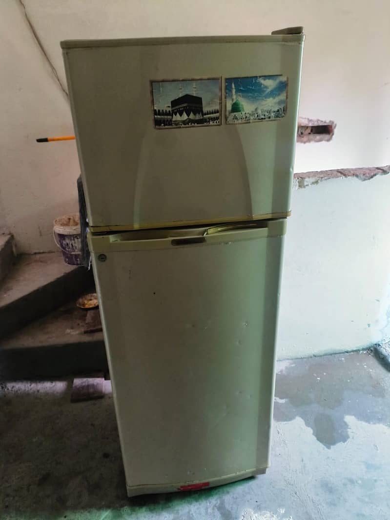 fridge 0