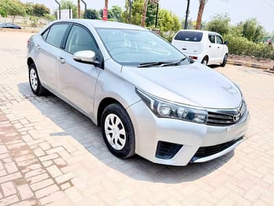 Toyota Corolla GLI 1.3 Automatic Late 2014 model Registration 2015
