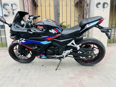 BMW S1000RR || Replica || 1900 KM Driven || Model 2025