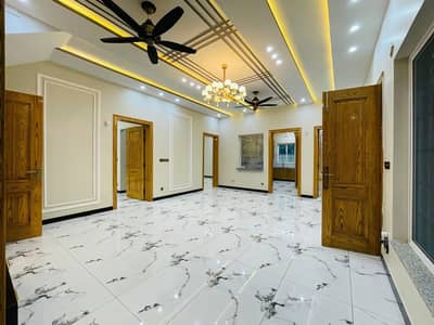 1 Kanal Upper Portion available for Rent