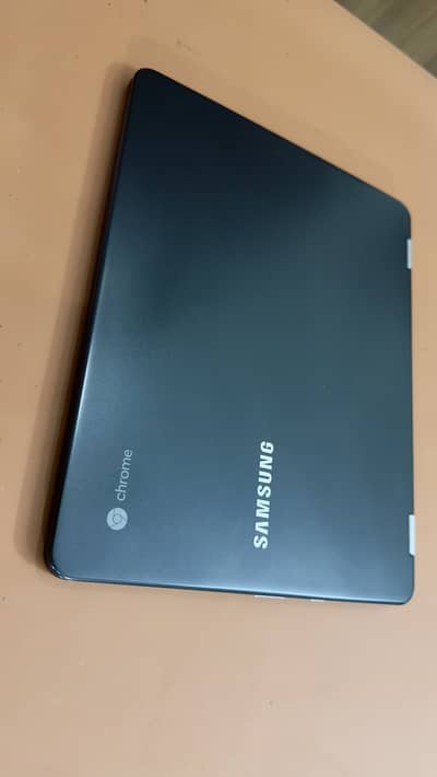 SAMSUNG CHROMEBOOK PRO / TOUCH SCREEN / CONVERTIBLE
