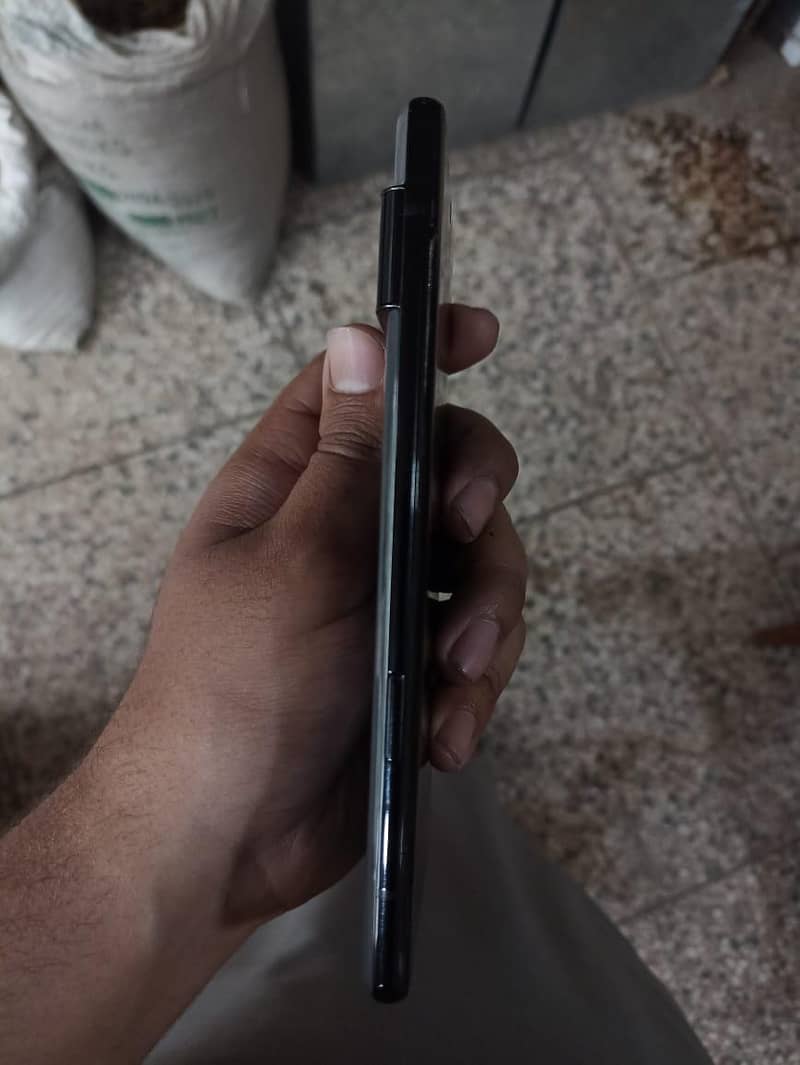 google pixel 6 pro 4