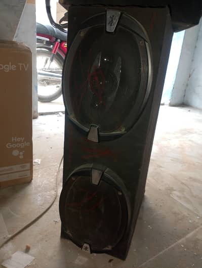 Boofer speakers Bluetooth