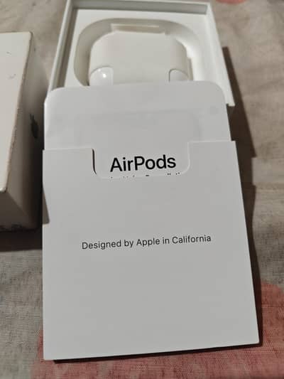 Airpods 4