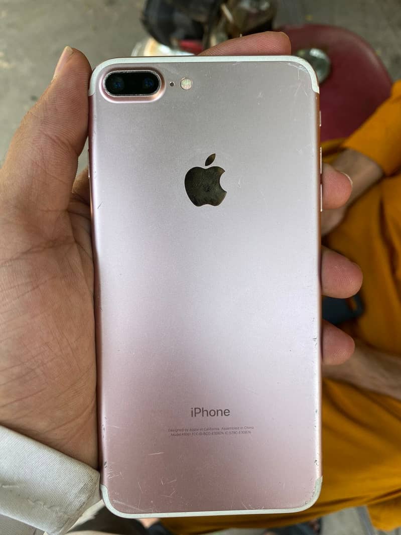 iPhone 7 Plus 3