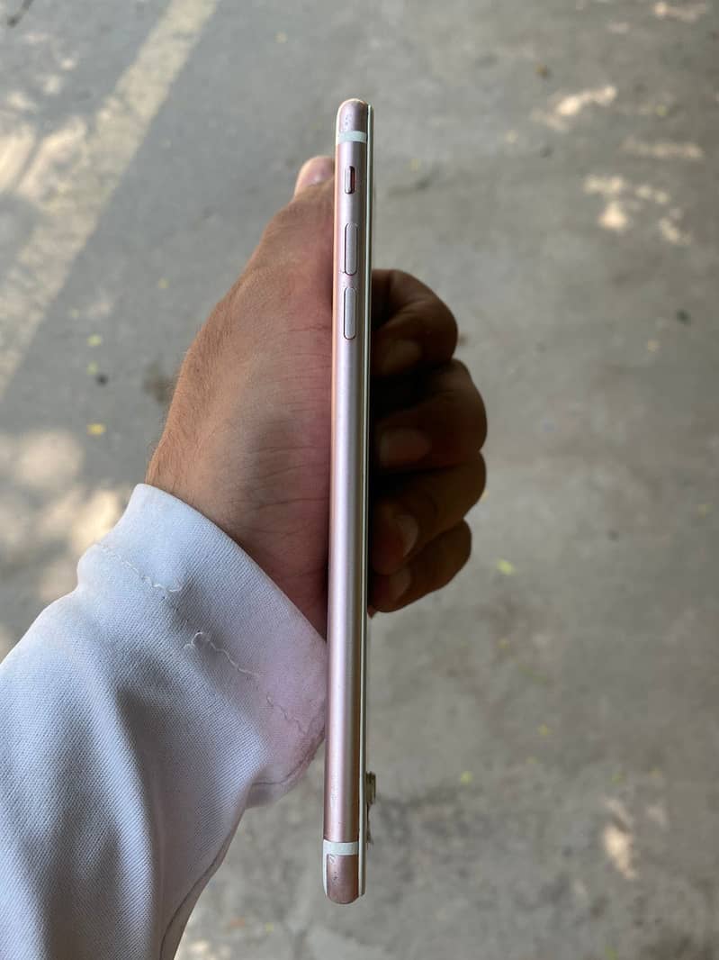 iPhone 7 Plus 6