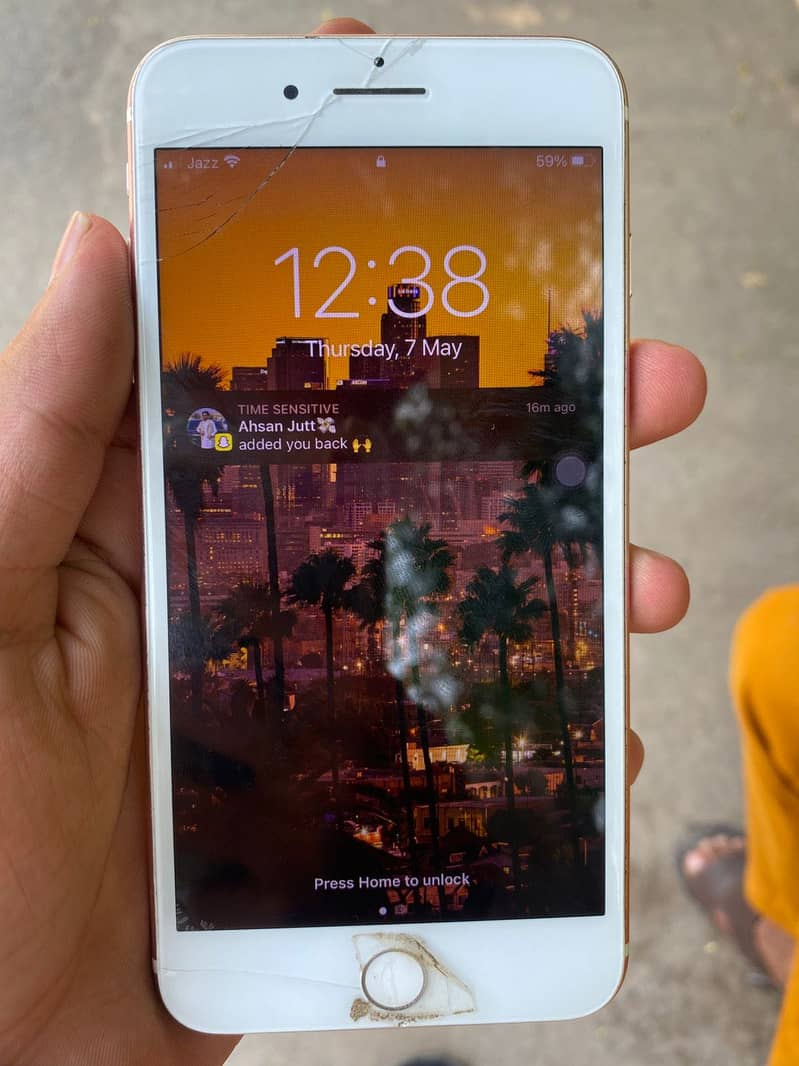 iPhone 7 Plus 8