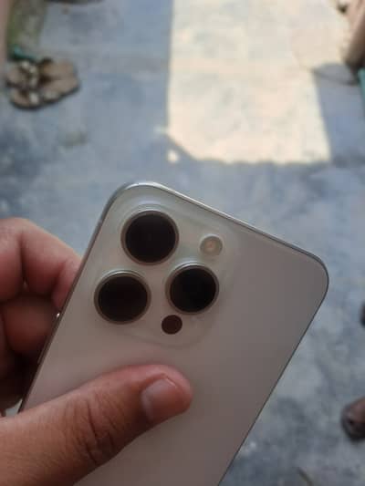 Iphone 15 pro max JV