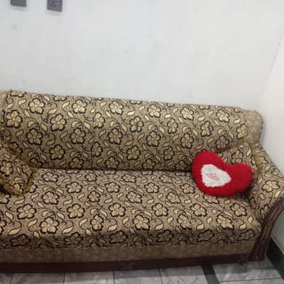 Used like New Sofa Set