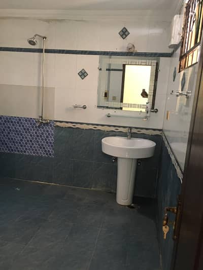 10 Marla very HOT LOCATION HOUSE IS AVAILABLE FOR RENT IN WAPDA TOWN PHASE 1.
