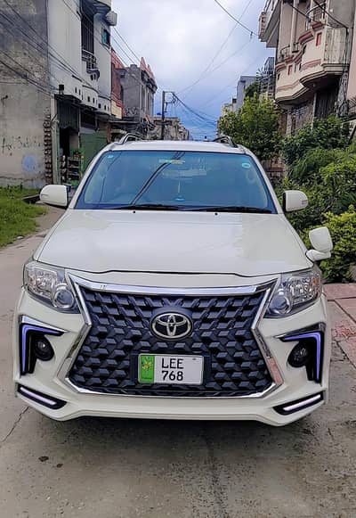 Toyota Fortuner 2013 Model Total Genuine . . Contact # 0336 0000526