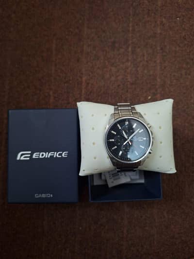 Casio Edifice EFV-610D (With Original Box + Chain Links)