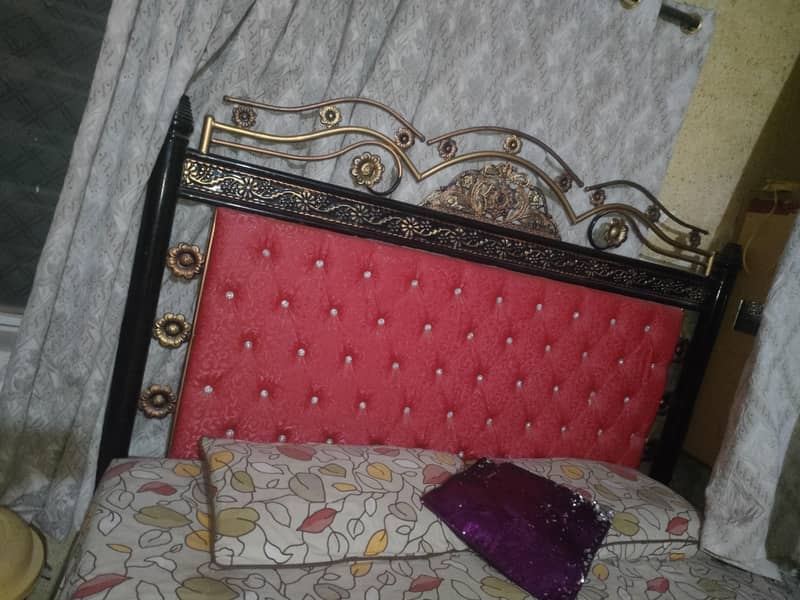 double bed king size 1