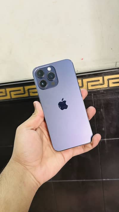 iPhone 14 Pro Max factory