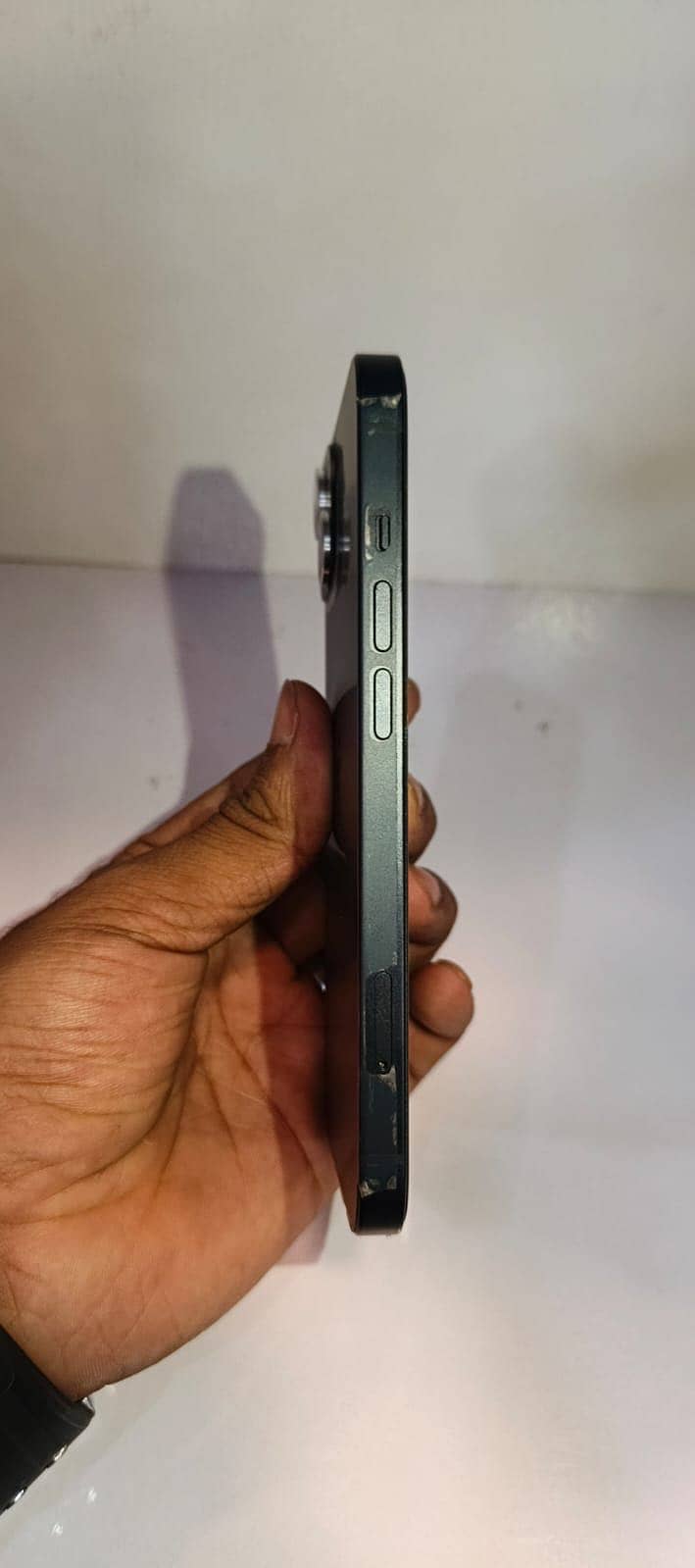 iPhone 13 2
