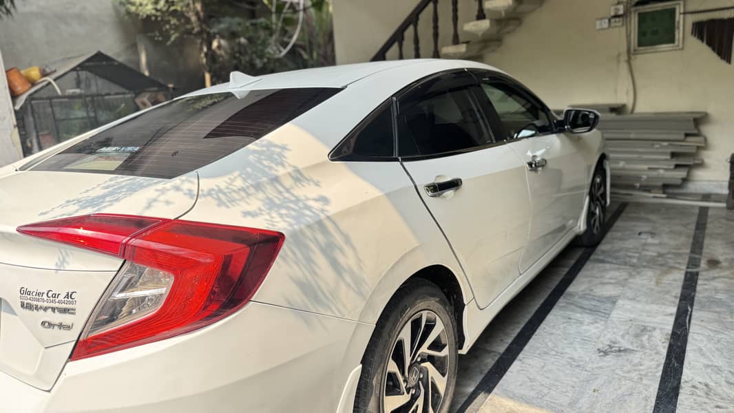 civic 2017 model 2