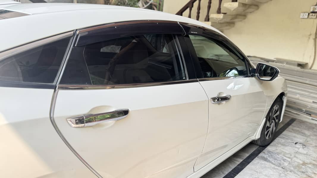 civic 2017 model 6