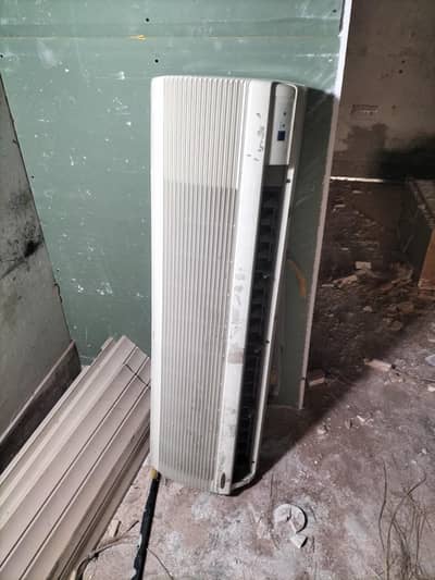 2 ton waves ac